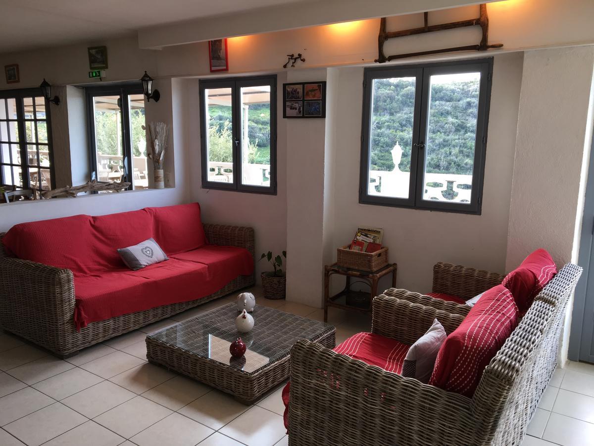 U Fracintu Hotel Fozzano ภายนอก รูปภาพ