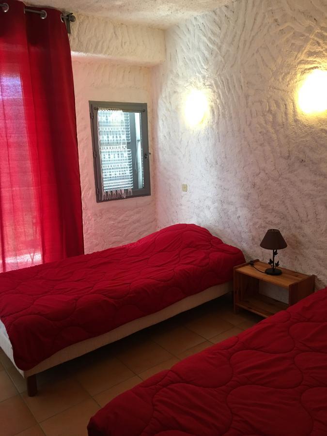 U Fracintu Hotel Fozzano ภายนอก รูปภาพ
