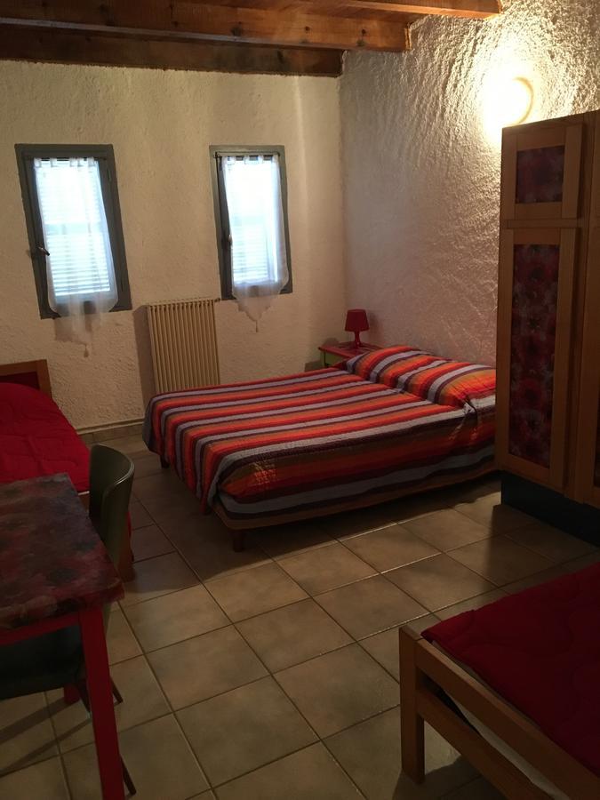 U Fracintu Hotel Fozzano ภายนอก รูปภาพ